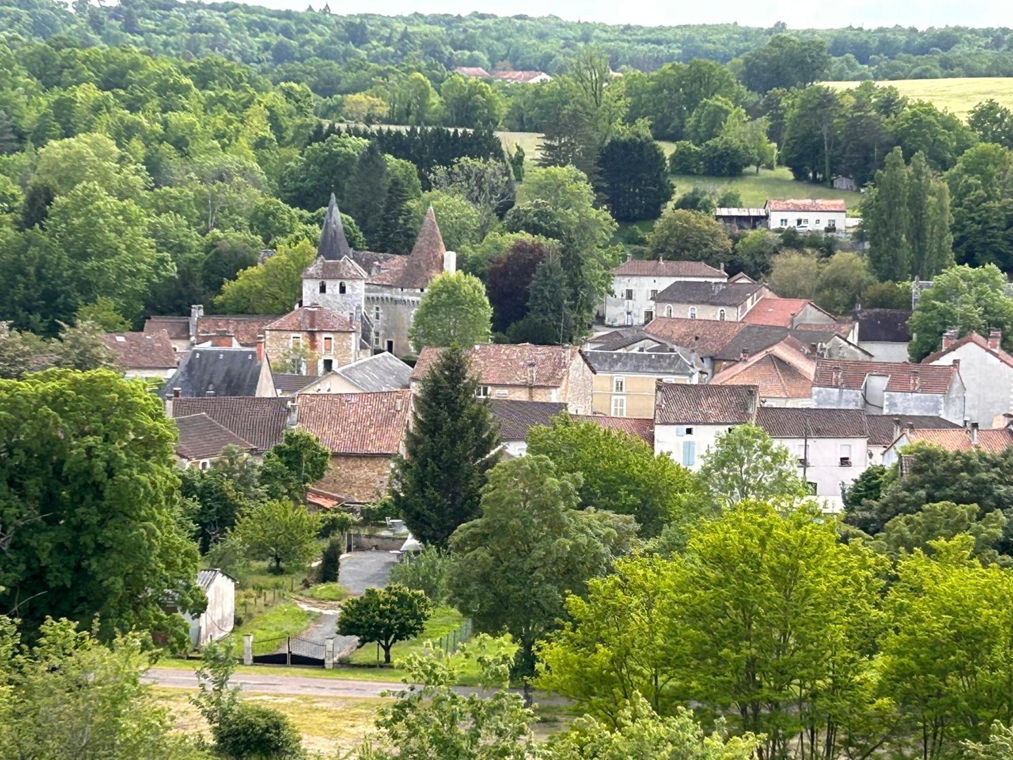Maison Au Coeur Du Perigord Vert Javerlhac-et-la-Chapelle-Saint-Robert المظهر الخارجي الصورة
